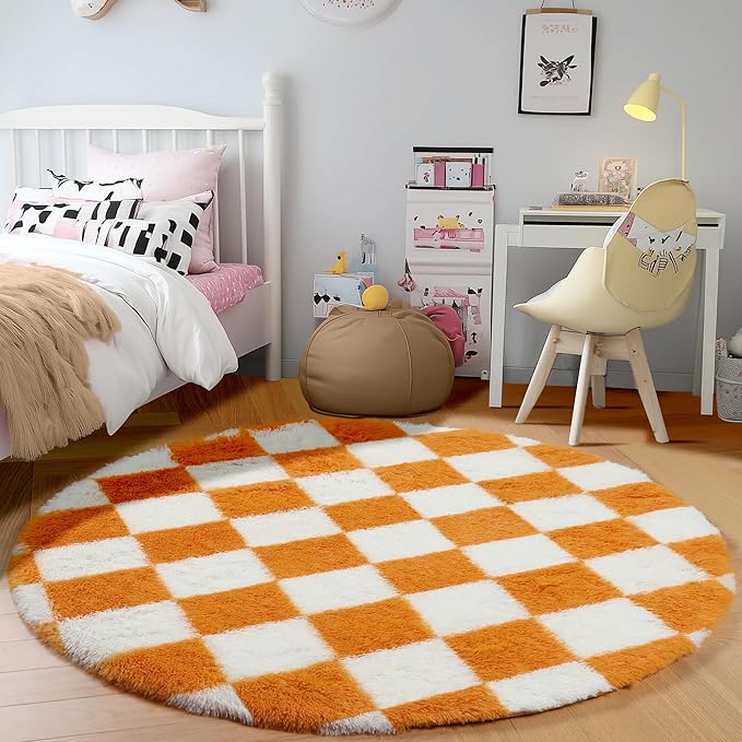 KICMOR Round Rugs 5ft Orange and Cream White Circle Area Rug, Fluffy Soft Fuzzy Shag Shaggy Bedroom Living Room Carpet, Indoor Checkered Circular Rug for Kid Boys Girls Home Decor Aesthetic, Nursery