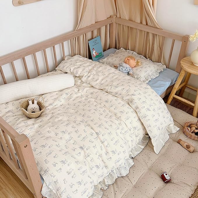 AOJIM Baby Muslin Duvet Cover with cat Patterns, 100% Cotton Toddler Comforter Cover 1 Piece 59X79 inch, Ruffled Design 2-Layer Gauze Crib Bedding Quilt Cover for Kids, No Pillowcases or Quilt