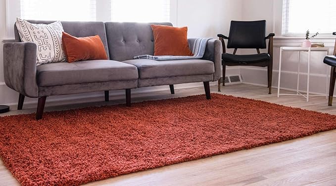 Unique Loom Solid Shag Collection Area Rug (6' 1" x 9' Rectangle, Terracotta)
