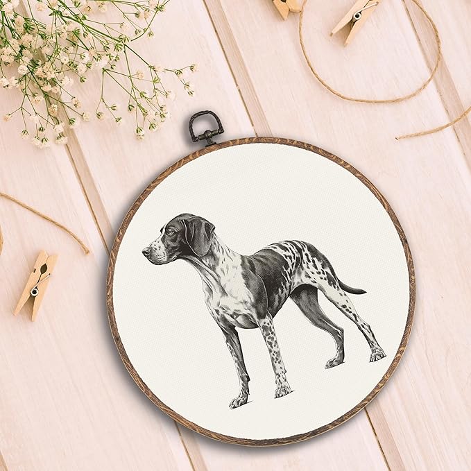 German Shorthaired Pointer Round Wall Art Framed, Dog Mom Gifts Round Wall Decor, Dog Lovers Gifts Hanging Canvas Prints Wall Sculptures for Bathroom Bedroom Living Room Decor, 10x10 Inch