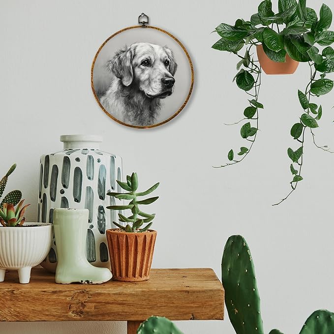 Hiuwevt Vintage Golden Retriever Round Wall Art Decor, Golden Retriever Gifts for Women Framed Canvas Prints, Dog Round Wall Hanging Decor for Home Bedroom Living Room Decorations, 10x10 Inches