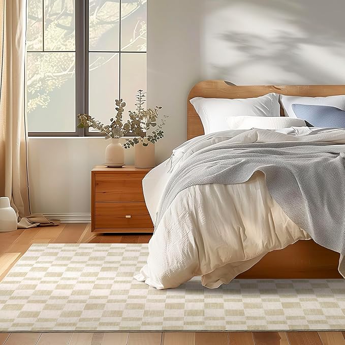 EverGrace Checkered Plaid Area Rug 5x7, Soft Faux Wool Rugs Washable Anti Slip Rugs Large Rug Carpet for Entryway Bedroom Living Room Hallway Kitchen Dining Room and Laundry Room, Beige