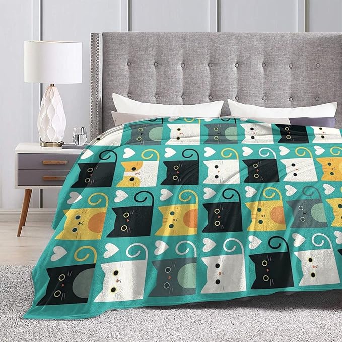 Cute Cat Throw Blanket Lovely Kitten Pattern Fleece Blanket Soft Cozy Fuzzy Plush Warm Stuff Bedding Blankets Gifts for Kids Toddler Cat Lover Boys Girls Kids Adult Men Women 50"X60"