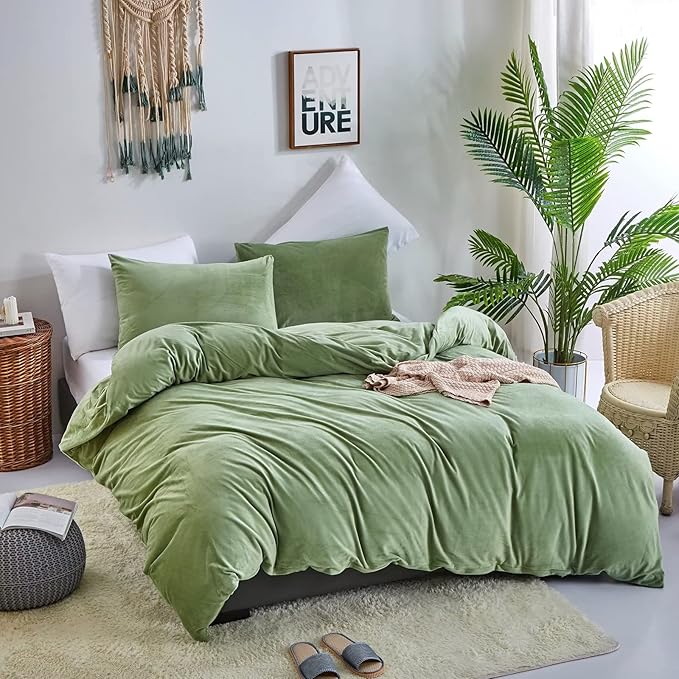 Houseri Sage Green Velvet Duvet Cover Queen Size - Light Green Fluffy Comforter Cover Full Size - Warm Micromink Sherpa Bedding Set