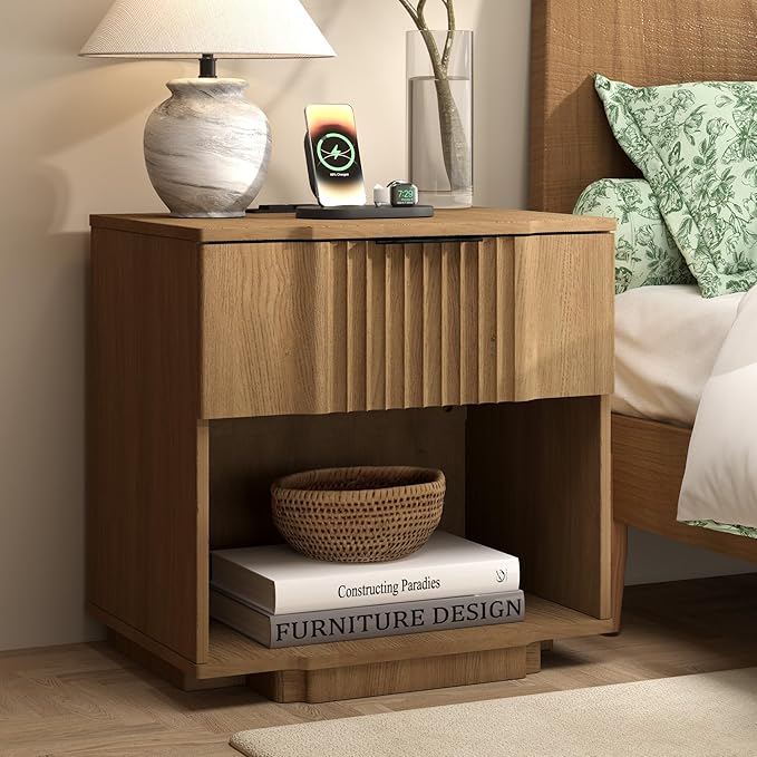 XIAO WEI End Table with 20W Fast Charging Station Set of 2,Fluted Side Table with Storage,End Table with Drawers,Sofa Table for Living Room, Natrual