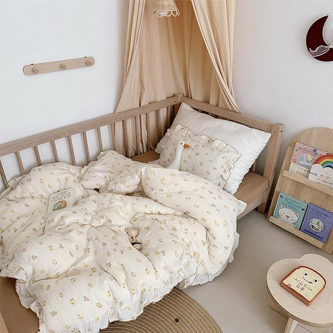 AOJIM Kids Muslin Cotton Duvet Cover with Little Yellow Duck, 1pc Super Soft Toddler Comforter Cover 2-layer Gauze, Ruffled Design Kids Duvet Protector for Girls Boys (59X79''), No Quilt or Pillowcase