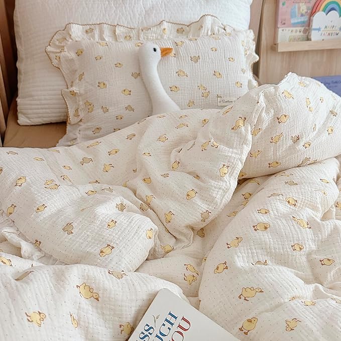 AOJIM Kids Muslin Cotton Duvet Cover with Little Yellow Duck, 1pc Super Soft Toddler Comforter Cover 2-layer Gauze, Ruffled Design Kids Duvet Protector for Girls Boys (59X79''), No Quilt or Pillowcase