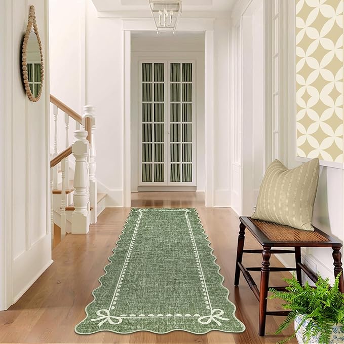 GarveeHome Scalloped Bow Rug for Living Room, Solid Green Rug for Dorm, Washable Runner Rug 2.5x10 Soft Low Pile Non Slip Scalloped Rugs for Nursery Bedroom Decor Hallway Entryway Playroom