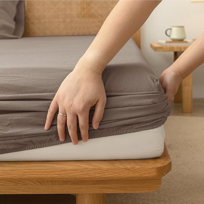 BESTOUCH Sheet Set 100% Washed Cotton Linen Feel Super Soft Comfortable Chic Lightweight 4 Pcs Home Bedding Set Solid Pine Bark Brown Queen