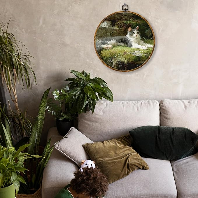 Hiuwevt Vintage Cat Round Wall Art Decor, Cat Mom Lovers Gifts for Women Framed Canvas Prints, Rustic Cottagecore Kitten Round Wall Hanging Decor for Home Bedroom Living Room Decorations, 10x10 Inches