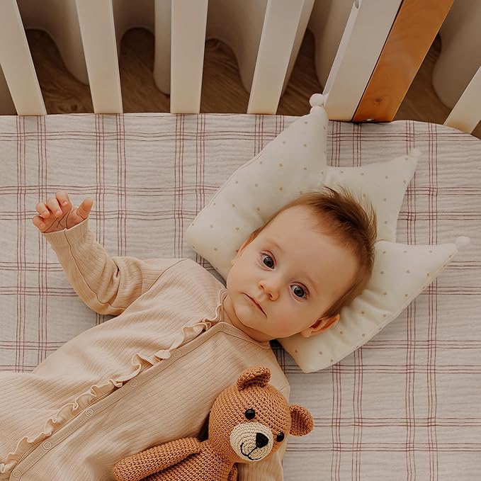 Gllquen Baby Muslin Bassinet Sheets 3 Pack, Breathable Elastic Cozy Fitted Cotton Bassinet Mattress Sheet for Baby Boy Girls, Fit for Hourglass Oval Rectangular Cradle Pad Sheets 33"x17" (Bear Dream)
