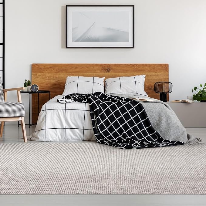 LUXE WEAVERS Solid Machine Woven Taupe 4x6 Area Rug, Indoor Stain-Resistant Carpet