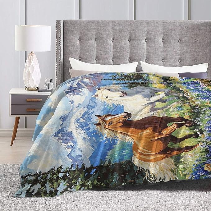 Horse Blanket Horses Decor Throw Blanket Super Soft Flannel Lightweight Fluffy Plush Fuzzy Fleece Animals Blanket Gifts for Horse Lover Girl Woman Boys Kids Adults Man for Bed Sofa 60"X80"
