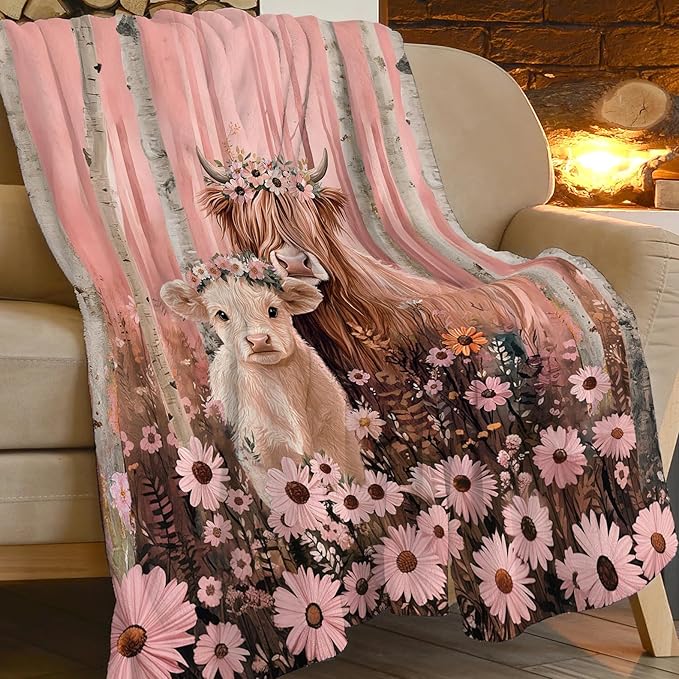 Highland Cow Blanket Pink Forest Cattle Daisy Decor Throw Blanket Super Soft Flannel Lightweight Fluffy Plush Fuzzy Fleece Blanket Gifts for Girl Woman Boys Kids Adults Man for Bed Sofa 40"X50"