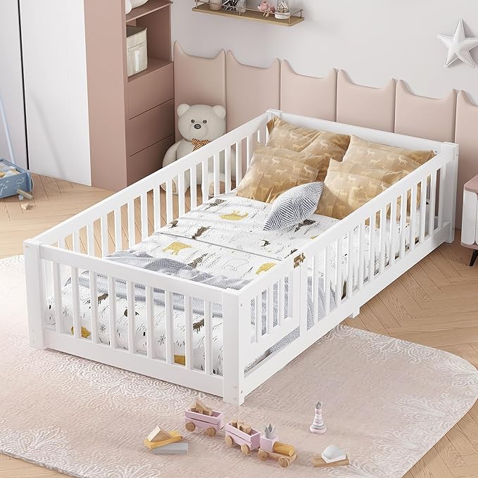 Harper & Bright Designs Twin Floor Bed Frame with Safety High Fence, Wood Montessori Bed with Door, Twin Size Floor Beds with Solid Wood Support Slats for Boys, Girls, Kids, White