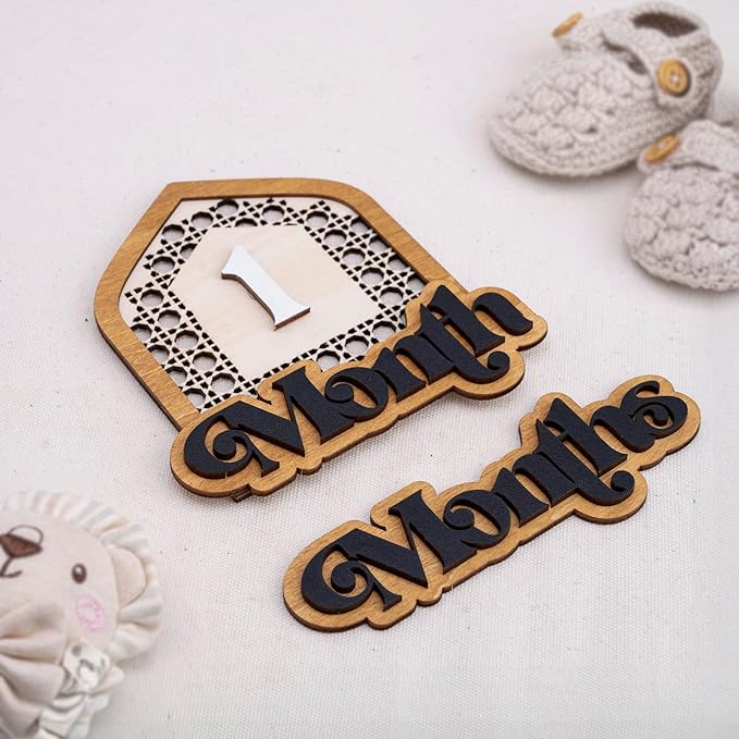 Wooden Baby Monthly Milestone Set with Patterned House Frame, 3D Numbers and Month Months Signs, Natural Wood Newborn Photo Prop for Baby Monthly Pictures