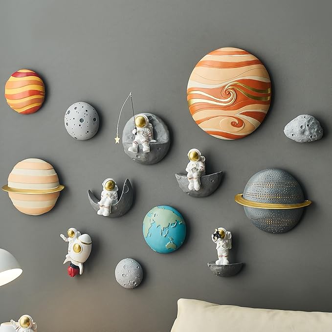 XGZY 5PCS astronauts wall decoration-Decor for Modern Home Decor-decoration for Background 3D Wall Space themed Living Room Sofa Bedroom Wall Kids Room