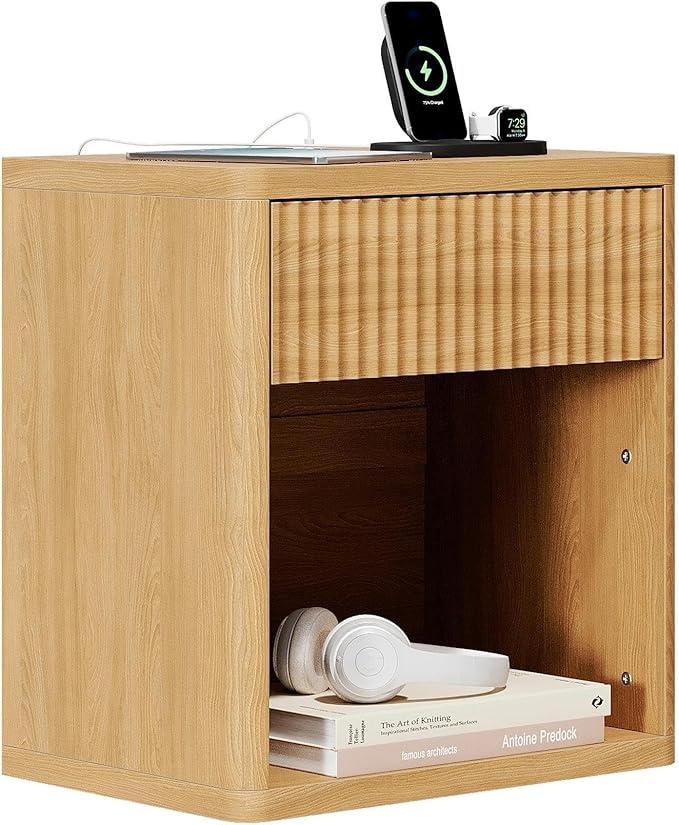 Fluted Nightstand with Charging Station, 21.7" Wide Modern Bedside Table with 1 Drawers Open Storage Cabinet, Wooden End Table for Bedroom, Natural Oak