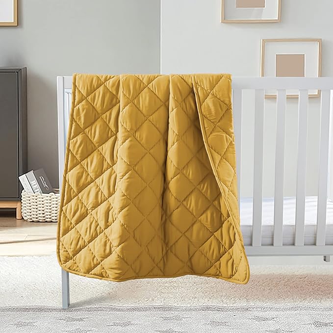 FLXXIE Machine Washable Microfiber Down Alternative Oversized Toddler Comforter, Super Soft and Lightweight Kids Crib Quilted Blanket for Stroller, Travel, 43x60 Inches, Yellow