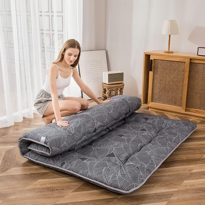 MAXYOYO Japanese Floor/Futon Mattress Thicken Sleeping Pad Roll Up Mattress Floor Lounger Bed Camping Mattress Guest Room Mattress Pad, Thick Soft and Comfortable, Black Leaf, Twin Size