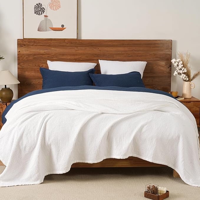 PHF 100% Cotton Waffle Muslin Blanket Queen Size, 90" x 90" Lightweight and Breathable Washed Cotton Blanket, Aesthetic Soft Muslin Waffle Bedding for Sofa Bed Home Decor, White
