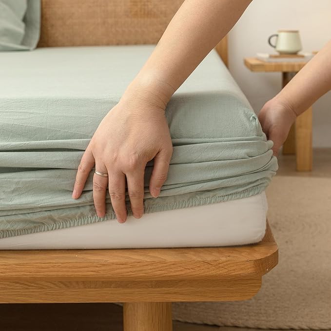 BESTOUCH Sheet Set 100% Washed Cotton Linen Feel Super Soft Comfortable Chic Lightweight 4 Pcs Home Bedding Set Solid Sage Green King