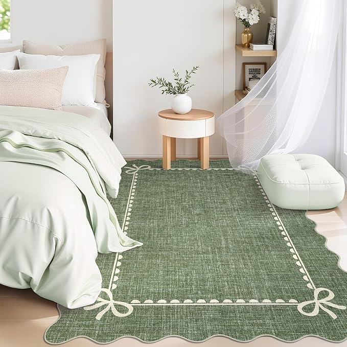GarveeHome Scalloped Bow Rug for Living Room, Solid Green Rug for Dorm, Washable Rugs 3x5 Soft Low Pile Non Slip Scalloped Rugs for Nursery College Bedroom Decor Kids Room Playroom