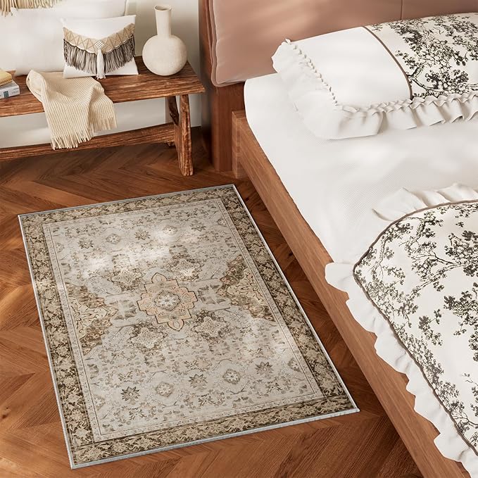 AMTOVO 2x3 Washable Entryway Area Rug Door Mat, Vintage Boho Distressed Print Pattern Non-Slip Carpet, Small Throw Rug for Indoor Entrance Kitchen Bedroom Bathroom Laundry Floor, Light Brown