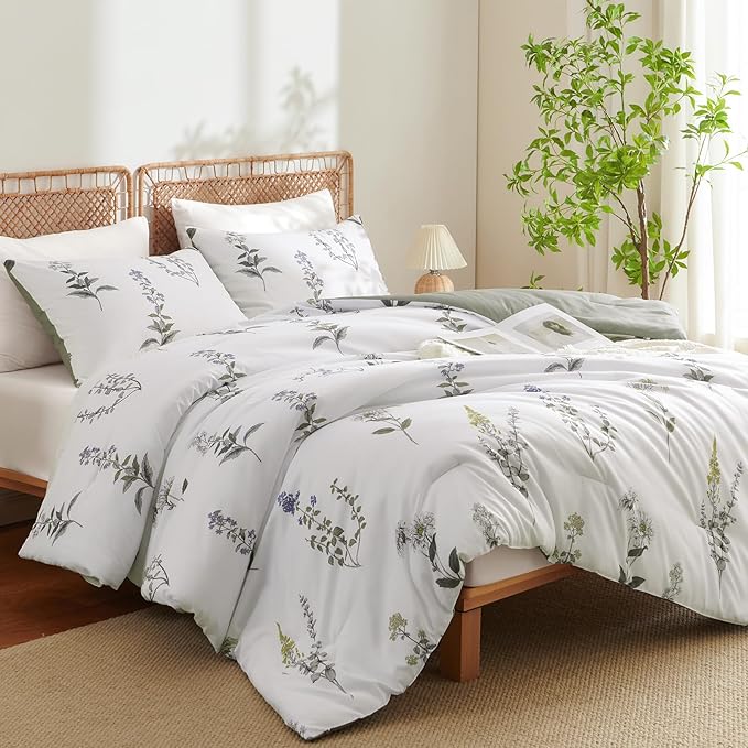 Nayoroom Floral Comforter Set Queen Size Reversible White Green Botanical Flower Comforter 3 Pieces Soft Lightweight Cottagecore Bedding Set for All Seasons