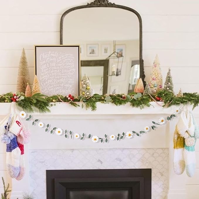 Wool Felt Daisy Chain Banner Garland - Daisy 1st Birthday Decorations,Daisy Themed Party Decorations,Nursery Wedding Decoration,White Wool Felt Daisy Green Leaf Garland