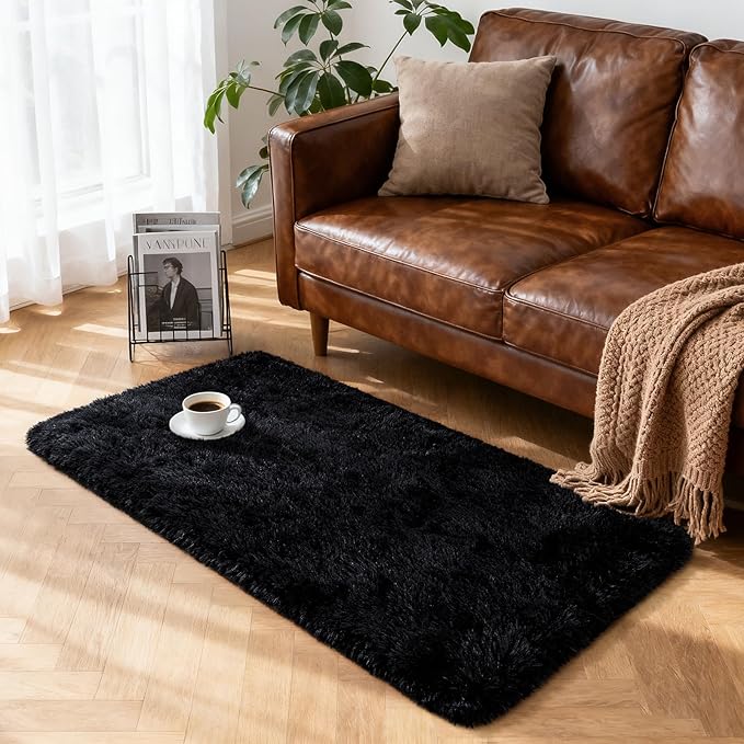 Merelax Fluffy Shaggy Small Area Rug, Black 2x4 Runner Rugs for Bedside Christmas Decor, Mini Fuzzy Plush Throw Rug, Soft Non-Slip Entryway Shag Catpet for Livingroom Holiday Home Aesthetic