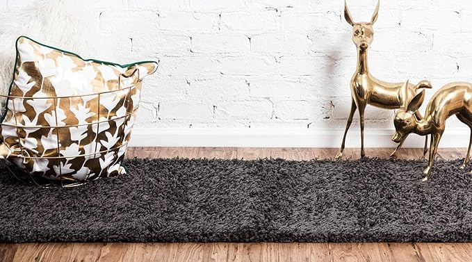 Unique Loom Solid Shag Collection Area Rug (2' 6" x 19' 8" Runner, Graphite Gray)