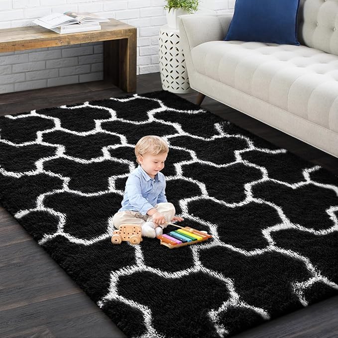 EVOIONOS Ultra Soft Area Rug for Bedroom, 3x5 Black and White Geometric Pattern Washable Fluffy Shag Rug for Living Room, Plush Non Slip Carpet for Indoor Floor Nursery Kids Dorm Home Decor Aesthetic