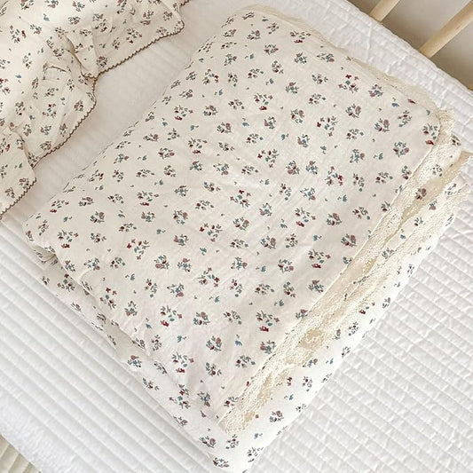 BuLuTu Cotton Muslin Quilted Blanket for Toddler/Twin Bed, Soft Breathable Children Comforter with Lace Edge, Chic Shabby Reversible Floral Quilt, Kids Boys Girls Gauze Cotton Bedding, 60x78 Inches