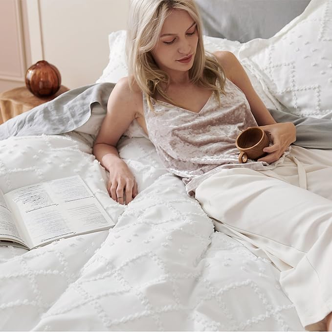 Bedsure Boho Cal King Duvet Cover - Mineral Blue Breathable & Soft Boho Bedding, Machine Washable Comforter Cover for All Seasons, Includes 1 Duvet Cover 104"x98" with 2 Pillow Shams & Zipper Closure