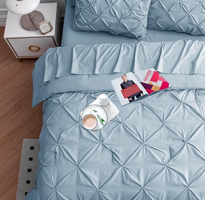 LANE LINEN Bedding Comforter Set Full Size, 7 Piece Full Size Bed in a Bag Set, Soft Bedding Sets Full Size, Pintuck Full Bed Set, Full Comforter Sets with Sheets, Pillowcases & Shams - French Blue