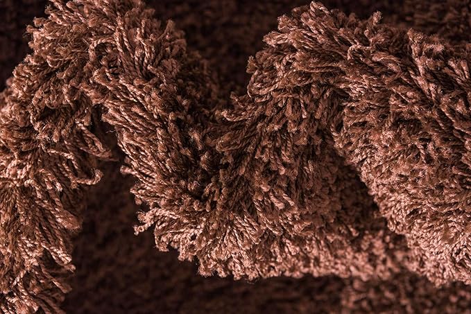 Unique Loom Solid Shag Collection Area Rug (7' 10" x 10' Rectangle, Chocolate Brown)