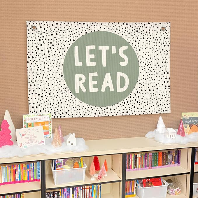 Lacama Green Nursery Decor，Sage Green Linen Banner，Classroom Decor Let's Read Playroom Kids Room Wall Decor，Homeschool Toddler Bedroom Decor Flags for Bedroom，Nursery Wall Decor Banner 30x20