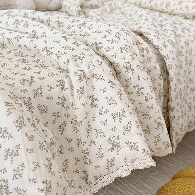 BuLuTu Cotton Muslin Toddler Girls Boys Quilted Blanket with Lace Edges, Soft Lightweight Baby Quilt, Chic Shabby Floral Crib Comforter, 47x59 Inches, Osmanthus Print, All Seasons