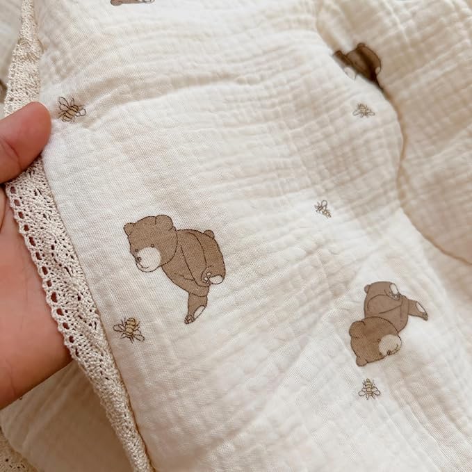 BuLuTu 100% Muslin Toddler Quilt Thin Crib Comforter Girls Boys Quilted Blankets, 47"x59", 1.5 Pounds, Soft Breathable Muslin Cotton Quilts, Bee Bear Pattern, Machine Washable