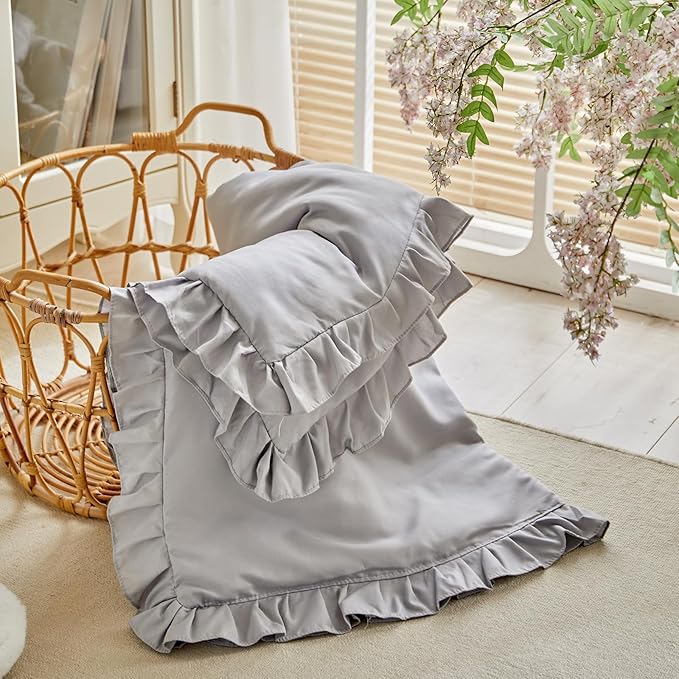 Ruffled Toddler Blanket Ruffle Comforter for Baby Toddler Girls, Soft Cozy Cute Quilted Blanket Breathable Microfiber Comfortable Down Alternative Small Size Quilt with Ruffle - 43"x 60" Gray