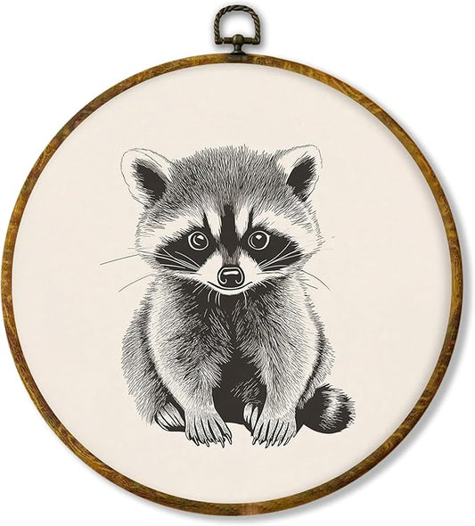 Hiuwevt Vintage Raccoon Round Wall Art Decor, Cute Neutral Racoon Framed Canvas Prints, Trash Panda Wildlife Animal Round Wall Hanging Decor for Home Nursery Kids Bedroom Decorations, 10x10 Inches