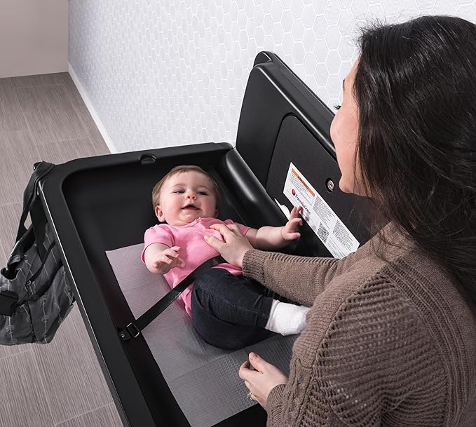 Foundations Waterproof Disposable Baby Changing Station Liner Refills for Commercial Restrooms, Doctor's Offices, Care Centers, 500 Pack, 2-Ply, 036-LCR