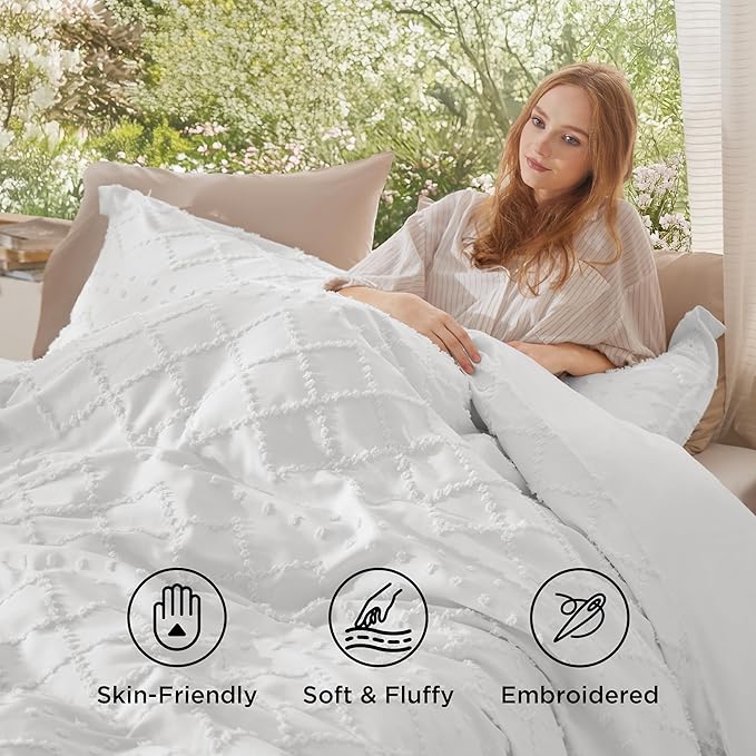 Bedsure Boho Cal King Duvet Cover - White Breathable & Soft Boho Bedding, Machine Washable Comforter Cover for All Seasons, Includes 1 Duvet Cover 104"x98" with 2 Pillow Shams & Zipper Closure