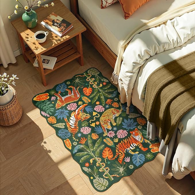 LEEVAN Washable Tiger Rug 2x3 Bathroom Rugs Non Slip Scalloped Green Entryway Doormat Leopard Front Door Mat Low Pile Rug Pad for Porch Soft Jungle Laundry Rug