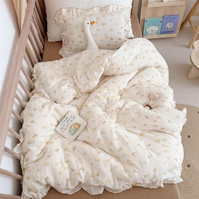 AOJIM Crib Bedding Muslin Duvet Cover with little yellow Duck, 1pc Pure Cotton Baby Kids Comforter Cover 2-layer Gauze, Ruffled Design Duvet Protector for girls boys (47X59''), No Quilt or Pillowcases
