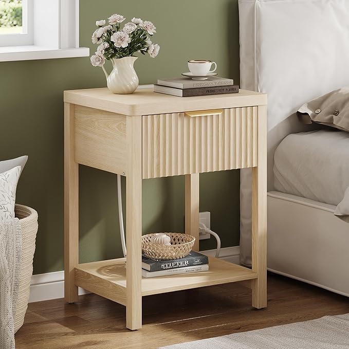 Lulive Fluted Night Stand with Drawers, Fluted Nightstand with Charging Station, Wood Modern Bedside End Table with Storage Drawer for Bedroom, Save Space (Set of 1, Natural Oak)