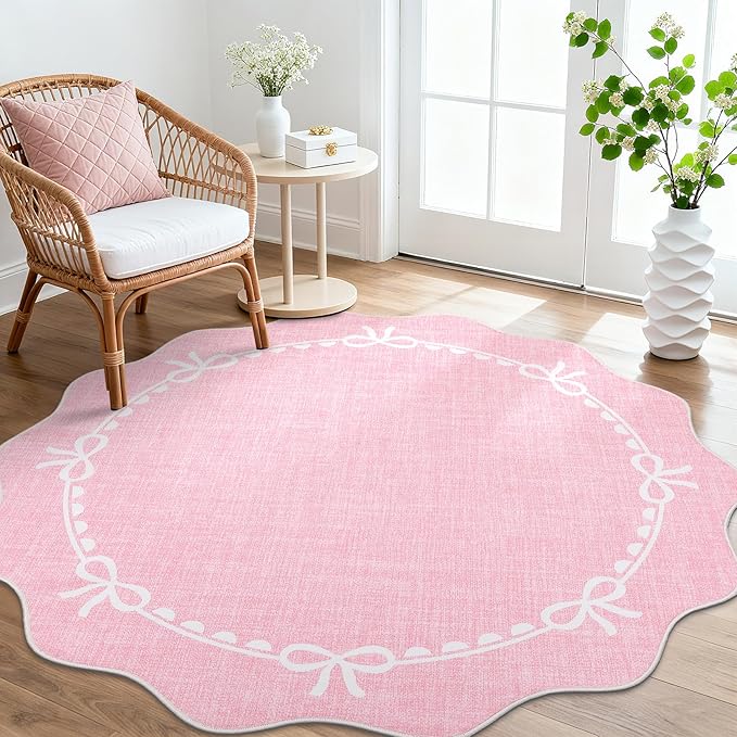 GarveeHome Scalloped Bow Rug for Living Room, 4ft Round Rugs Washable Solid Pink Rug for Dorm Soft Low Pile Non Slip Scalloped Rugs for Nursery Bedroom Decor Kids Room Playroom