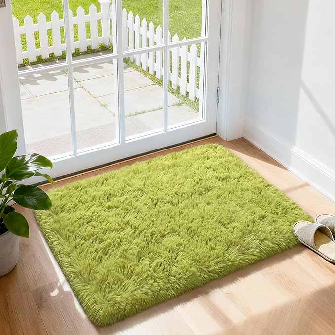 Merelax Fluffy Shaggy Small Area Rug, Green 2x4 Indoor Rug Runner Rugs for Entryway Door Decor, Mini Fuzzy Plush Throw Rug, Soft Non-Slip Shag Catpet for Livingroom Holiday Doormat Home Aesthetic