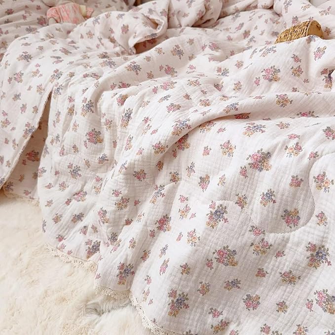 BuLuTu Chic Tuberose Flower Pattern Kids Toddler Girls Quilted Blanket with Lace Edges, 2 Layers Cotton Muslin Comforter Lightweight Pink Blue Floral Toddler Bed Blankets, 47x59 Inches